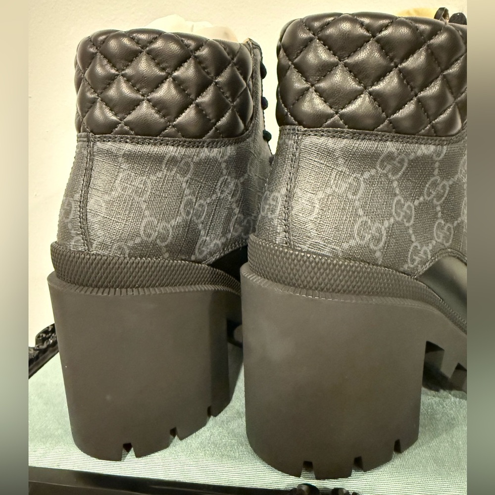 Gucci GG Canvas Heeled Ankle Black Boots size 35.5 - Picture 4 of 11